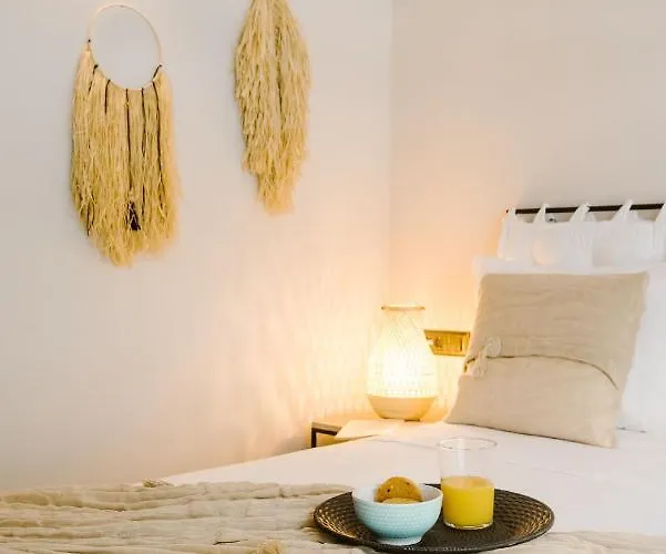 Manolis Loft Apartment, Rhodes Town *