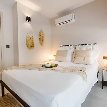 Manolis Loft Apartment, Rhodes Town * עיר רודוס