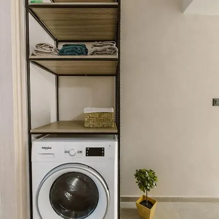 Manolis Loft Apartment, Rhodes Town דירה עיר רודוס