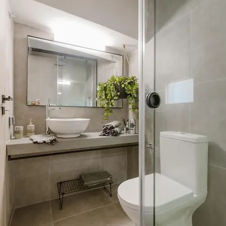 דירה Manolis Loft Apartment, Rhodes Town *