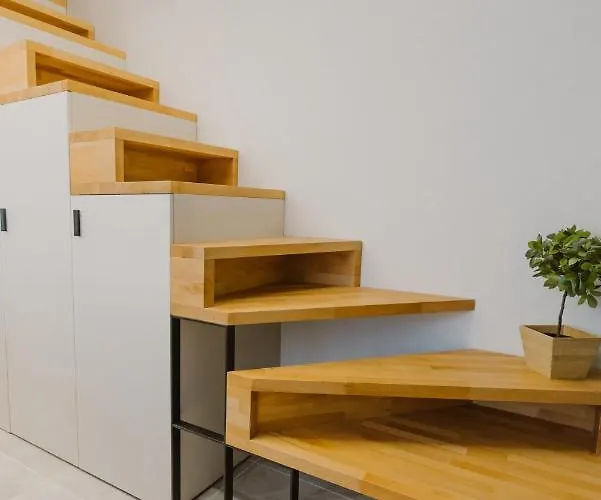 Manolis Loft Apartment, Rhodes Town شقة *